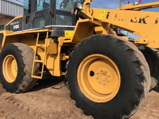 ขายรถตักล้อยาง CAT 910G แขนยาวพิเศษ รถนอกนำเข้าเองจากญี่ปุ่น สภาพสวยพร้อมใช้งาน มีVDOการทำงานครับ