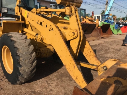 ขายรถตักล้อยาง CAT 910G แขนยาวพิเศษ รถนอกนำเข้าเองจากญี่ปุ่น สภาพสวยพร้อมใช้งาน มีVDOการทำงานครับ