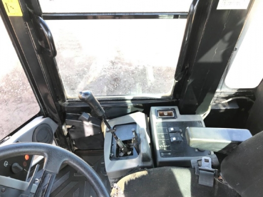 ขายรถตักล้อยาง CAT 910G แขนยาวพิเศษ รถนอกนำเข้าเองจากญี่ปุ่น สภาพสวยพร้อมใช้งาน มีVDOการทำงานครับ