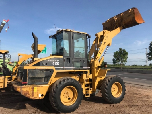 ขายรถตักล้อยาง CAT 910G แขนยาวพิเศษ รถนอกนำเข้าเองจากญี่ปุ่น สภาพสวยพร้อมใช้งาน มีVDOการทำงานครับ