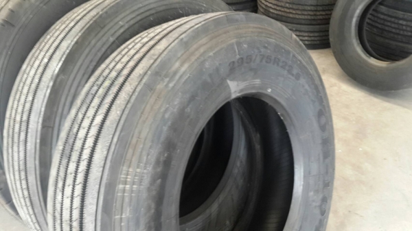 ** ราคาเส้นละ 5,200 ** ยางใหม่ 295 75R22.5 โอตานิ(ลบตรา) ผลิตปี17 ของเข้ามาไม่เยอะนะคับ