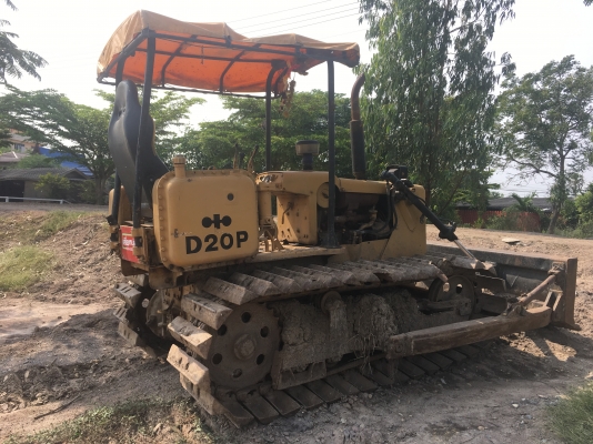 ขายรถแทร็กเตอร์ D2-3P สภาพสวยพร้อมใช้งาน เครื่องดีช่วงล่างดี ใบแทร็กเต็ม ราคาต่อลองคุยกันได้