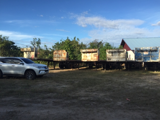 หางพ่วง คอกราคา150000พื้นเรียย120000 หางพ่วง คอกราคา150000พื้นเรียย120000