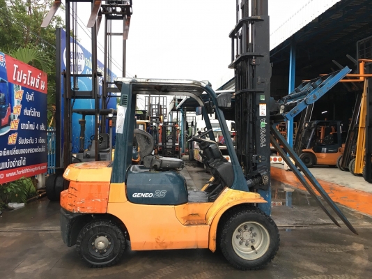 ขายรถโฟล์คลิฟท์ตักยางพาราตักทะลายปาล์มตักงานของเก่ารีไซเคิ้ล