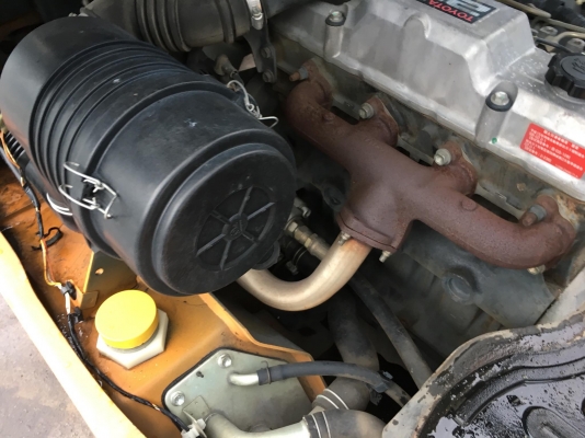 ขายรถโฟล์คลิฟท์ตักยางพาราตักทะลายปาล์มตักงานของเก่ารีไซเคิ้ล