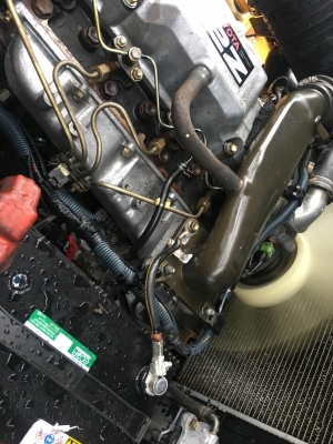 ขายรถโฟล์คลิฟท์ตักยางพาราตักทะลายปาล์มตักยางก้อนยางถ้วยขี้ยางเศษยาง