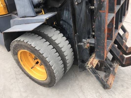 ขายรถโฟล์คลิฟท์มือสองสำหรับตักยางพาราตักยางก้อนตักยางถ้วยตักเศษยางตักทะลายปาล์ม ขายรถโฟล์คลิฟท์มือสองสำหรับตักยางพาราตักยางก้อนตักยางถ้วยตักเศษยางตักทะลายปาล์ม