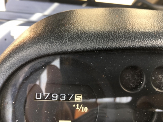 ขายรถโฟล์คลิฟท์ตักยางพาราตักยางก้อนตักยางถ้วยตักขี้ยางตักเศษยางตักทะลายปาล์ม