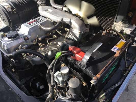 ขายรถโฟล์คลิฟท์ตักยางพาราตักยางก้อนตักยางถ้วยตักขี้ยางตักเศษยางตักทะลายปาล์ม