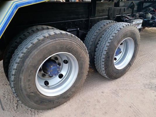 ขาย10ล้อHINO 3M240กระบะเนียม มีระบบลาก เครื่องเดิม เอกสารทะเบียนเต็ม