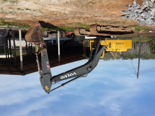 ขายรถBackHole Volvo. Ec210 blc