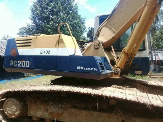 ขาย200-5komatsu ไฟฟ้าครบ บูมสวยช่วงล่างดี ใบซื้อขาย พร้อมทำงาน ขาย200-5komatsu ไฟฟ้าครบ บูมสวยช่วงล่างดี ใบซื้อขาย พร้อมทำงาน