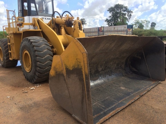 ขายรถตัก TCM870 เอกสารเล่มทะเบียน สภาพพร้อมใช้งาน เครื่องเดิม