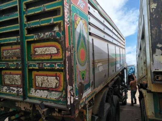 ขายด่วน HINO MEGA 260 ปี50 แม่ลูกดั้ม สภาพพร้อมใช้งาน เครื่องเกียร์ดี คัชชัสวย ยางพร้อมใช้งาน เอกสาร