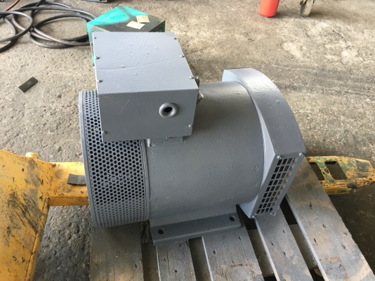 ไดปั่นไฟ BERGIN AC 15KW.3P.380/220V./N ไดปั่นไฟ BERGIN AC 15KW.3P.380/220V./N