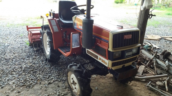 รถไถเล็กยันม่า yanmar F14MD 8xxชม. รถไถเล็กยันม่า yanmar F14MD 8xxชม.