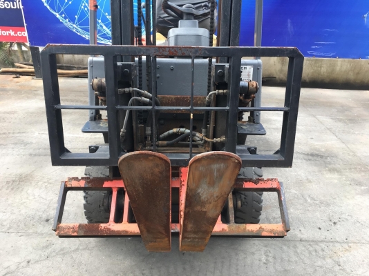 ขายรถโฟล์คลิฟท์ตักยางพาราตักยางก้อนยางถ้วยขี้ยางตักเศษยาง