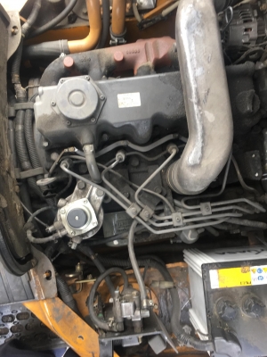 ขายรถโฟล์คลิฟท์ตักยางพาราตักทะลายปาล์ม