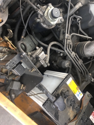 ขายรถโฟล์คลิฟท์ตักยางพาราตักทะลายปาล์ม