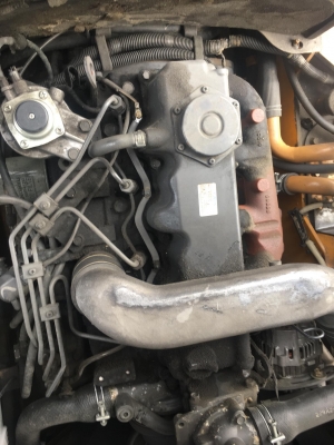 ขายรถโฟล์คลิฟท์ตักยางพาราตักทะลายปาล์ม