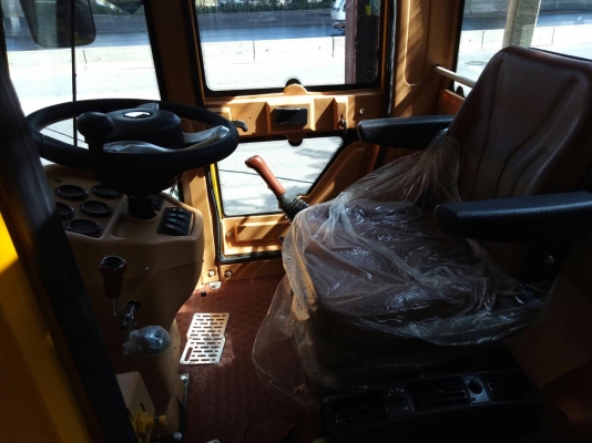 ล้อตักล้อยาง Shanyu ของใหม่มือหนึ่ง ยอดขายอันดับหนึ่งในจีน คุ้มทุนการใช้งาน คุณภาพดี ราคาถูก มีอะไหล่ครบทุกชิ้นส่วน รับประกัน 1 ปี สามารถเปลี่ยนอุปกรณ์เสริมได้หลากหลาย หนีบ ยก ดัน รุ่น ZL940