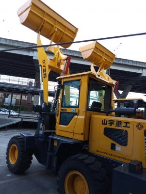 ล้อตักล้อยาง Shanyu ของใหม่มือหนึ่ง ยอดขายอันดับหนึ่งในจีน คุ้มทุนการใช้งาน คุณภาพดี ราคาถูก มีอะไหล่ครบทุกชิ้นส่วน รับประกัน 1 ปี สามารถเปลี่ยนอุปกรณ์เสริมได้หลากหลาย หนีบ ยก ดัน รุ่น ZL940L