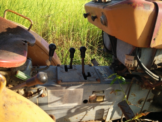 ขายรถไถนั่งขับ shibaura 15 แรง 4wd