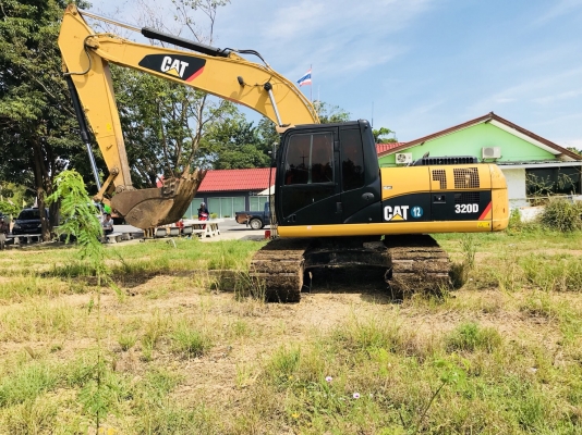 ขายด่วน!! Cat 320D ไมล์ ชม. 13,000 สภาพสวยมากค่ะ