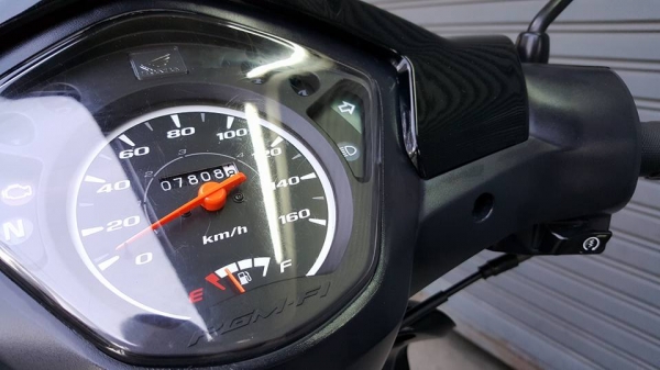 ขออนุญาตขาย HONDA WAVE 110-i NEW รุ่นล่าสุด ตัว TOP สตาร์ทมือ วิ่งน้อย 7,XXX KM โอนฟรี ขออนุญาตขาย HONDA WAVE 110-i NEW รุ่นล่าสุด ตัว TOP สตาร์ทมือ วิ่งน้อย 7,XXX KM โอนฟรี