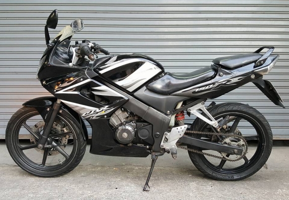 ขออนุญาตขาย HONDA CBR 150R ปี 53 ตัวสุดท้าย รุ่น TOP ฟรีค่าโอน ขออนุญาตขาย HONDA CBR 150R ปี 53 ตัวสุดท้าย รุ่น TOP ฟรีค่าโอน
