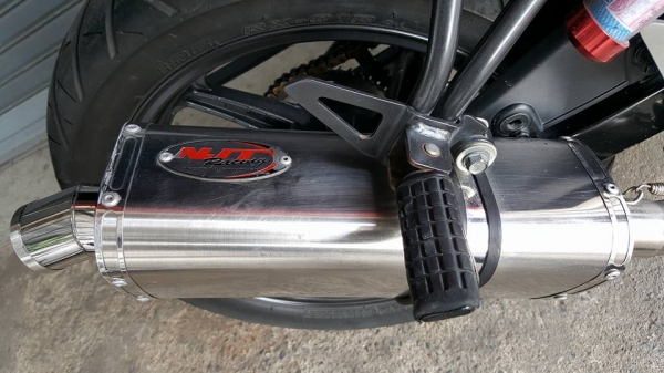 ขออนุญาตขาย HONDA CBR150I NEW สภาพพร้อมใช้งาน ฟรีค่าโอน