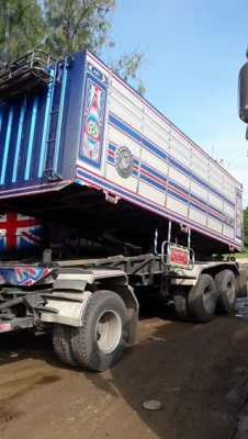 พ่วง 22 ล้อ ฮีโน่ 380แรง กระบะมิเนียม หิน ทราย - ดัั้ม ตัวแม่ ปลายปี 55 อู่รวมชัย ตัวลูกปี 56 อู่กมล  ราคา 2.48 ล้านต่อรอง