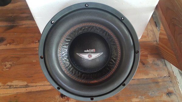 ลำโพง Audio Quart