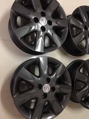 แม็กซ์ Nissan march 15 สภาพเดิมๆ ไม่ซ่อมไม่ดุ้ง