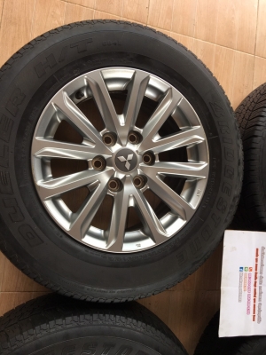 ล้อแม็กซ์ All new mitsubishi Triton ขอบ17 พร้อมยางบริดโตน 245/65/17 ปี 14 ล้อแม็กซ์ All new mitsubishi Triton ขอบ17 พร้อมยางบริดโตน 245/65/17 ปี 14