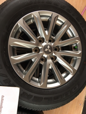 ล้อแม็กซ์ All new mitsubishi Triton ขอบ17 พร้อมยางบริดโตน 245/65/17 ปี 14 ล้อแม็กซ์ All new mitsubishi Triton ขอบ17 พร้อมยางบริดโตน 245/65/17 ปี 14