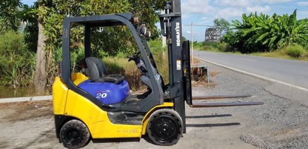 ขายด่วนรถยกKOMATSU FG20-16 ยก2ตันยกสูง3เมตรยางตันใหม่4เส้นรถนอกเพิ่งนำเข้ามายังไม่เคยใช้งานในเมืองไทยเลย