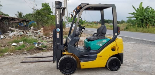 ขายด่วนรถยกKOMATSU FG18-18ยก2ตันเสาสูง3เมตรตัวใหม่ล่าสูดยางตัน4เส้นรถนอกเพื่งนำเข้ามาใหม่ยังไม่เคยใช้งานในไทยเลย