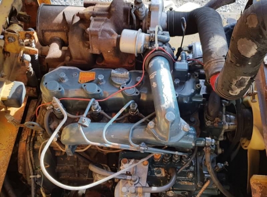 ขายด่วนรถยกตักเอวอ่อนTCMHL810ตักยก2.5ตันยกสูง3เมตรรถขับเคลื่อน4ล้อเกียร์ท็อกโลฮายรถนอกเพื่งนำเข้ามายังไม่เคยใช้งานในเมืองไทยเลย