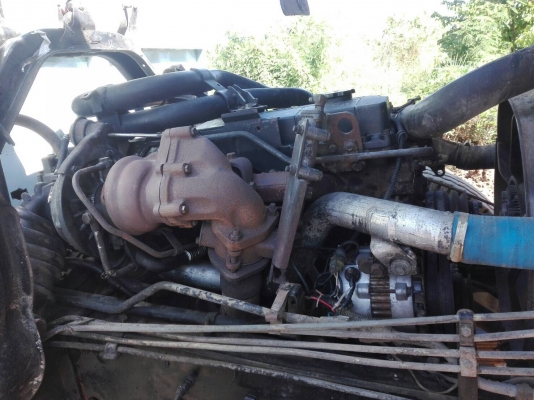 Isuzu 240 ปี 37 เครื่อง 270 แรง โบอินเตอร์ สองเพลา กระบะดั้มพ์ เกียร์อิตั้น มีระบบลากลูก ทะเบียนพร้อม