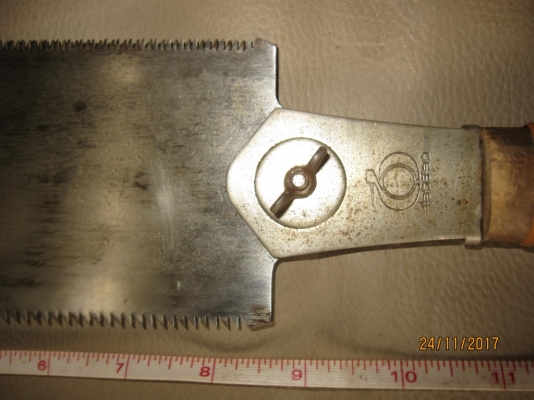 ชุดเลื่อยญี่ปุ่น 5 อัน พร้อมซองหนัง (เหมารวม 5 ชิ้น) ชุดเลื่อยญี่ปุ่น 5 อัน พร้อมซองหนัง (เหมารวม 5 ชิ้น)