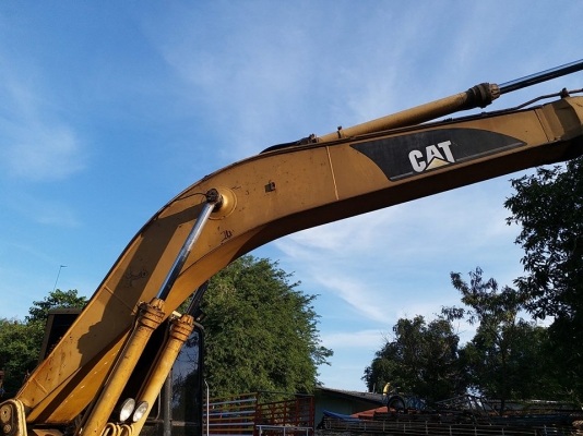 ขายรถขุดแบ็คโค CAT E200B เอกสารอินวอยซ์ บูมสวยช่วงล่างดี เฟรมสวย เครื่องมิตซู แอร์เย็น วีดีโอการทำงาน https://youtu.be/DLojwz28pEk