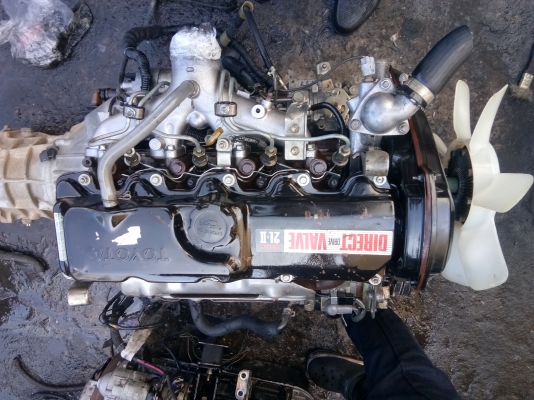 เครื่องยนต์ 2L ไมตี้เอ็กสวยๆ เครื่องไม่มีไอน้ำไม่ดัน