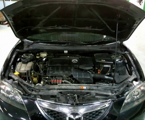 Mazda Mazda 3 เบนซิน + LPG ปี 2010 สีดำไม่แพง
