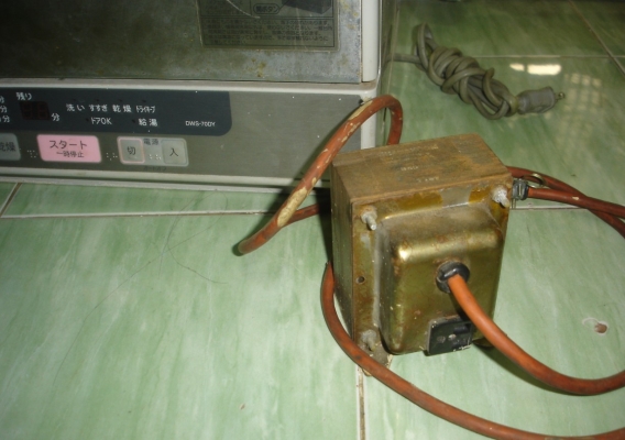 ขายเครื่องล้างจานโตชิบ้ารุ่น DWS-70DY ไฟ100V พร้อมหม้อแปลง ไฟ220vเป็นไฟ100V