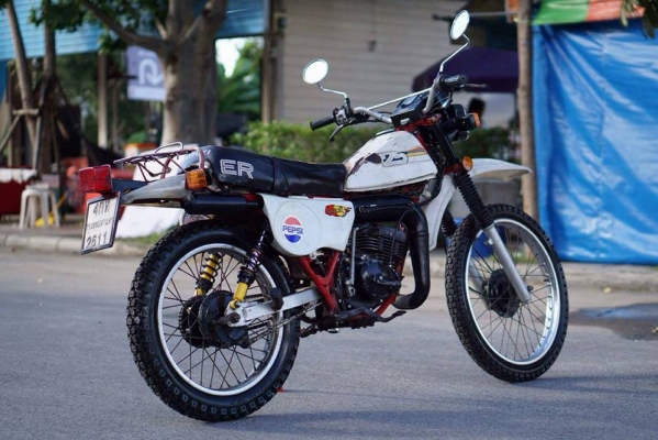 ร้าน  วุฒิ นนบุรี ขาย วิหกสายฟ้า ts125 cc  er สวย