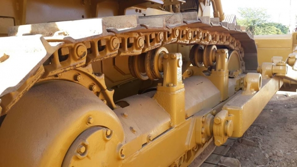 ขายแทรคเตอร์ CAT D6D เครื่องยนต์ 44V O/Hทั้งคัน