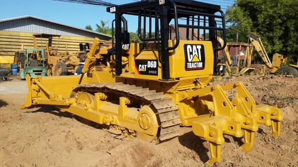 ขายแทรคเตอร์ CAT D6D เครื่องยนต์ 44V O/Hทั้งคัน
