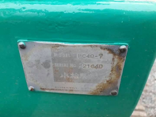 ขายKOMATSU PC40-7 เก่าญี่ปุ่นแท้  มีลายแย๊ก  4,XXX  ชั่วโมง  สภาพสวย พร้อมใช้  โทร  089-3818694  ดวงนภ่