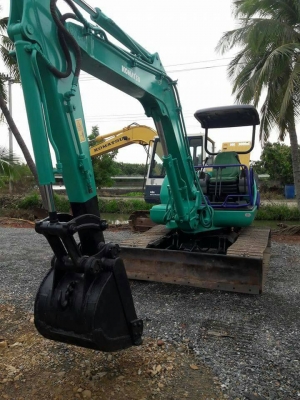 ขายKOMATSU PC40-7 เก่าญี่ปุ่นแท้  มีลายแย๊ก  4,XXX  ชั่วโมง  สภาพสวย พร้อมใช้  โทร  089-3818694  ดวงนภ่
